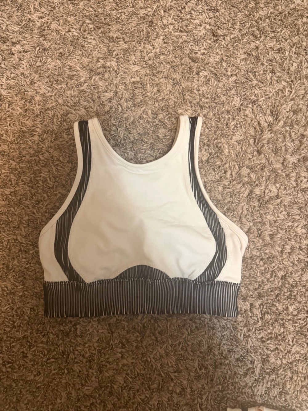 Alo Yoga Electric Sports Bra in bone - Picture 2 of 5